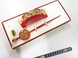 アンティーク　漆塗り蒔絵　櫛・笄セット